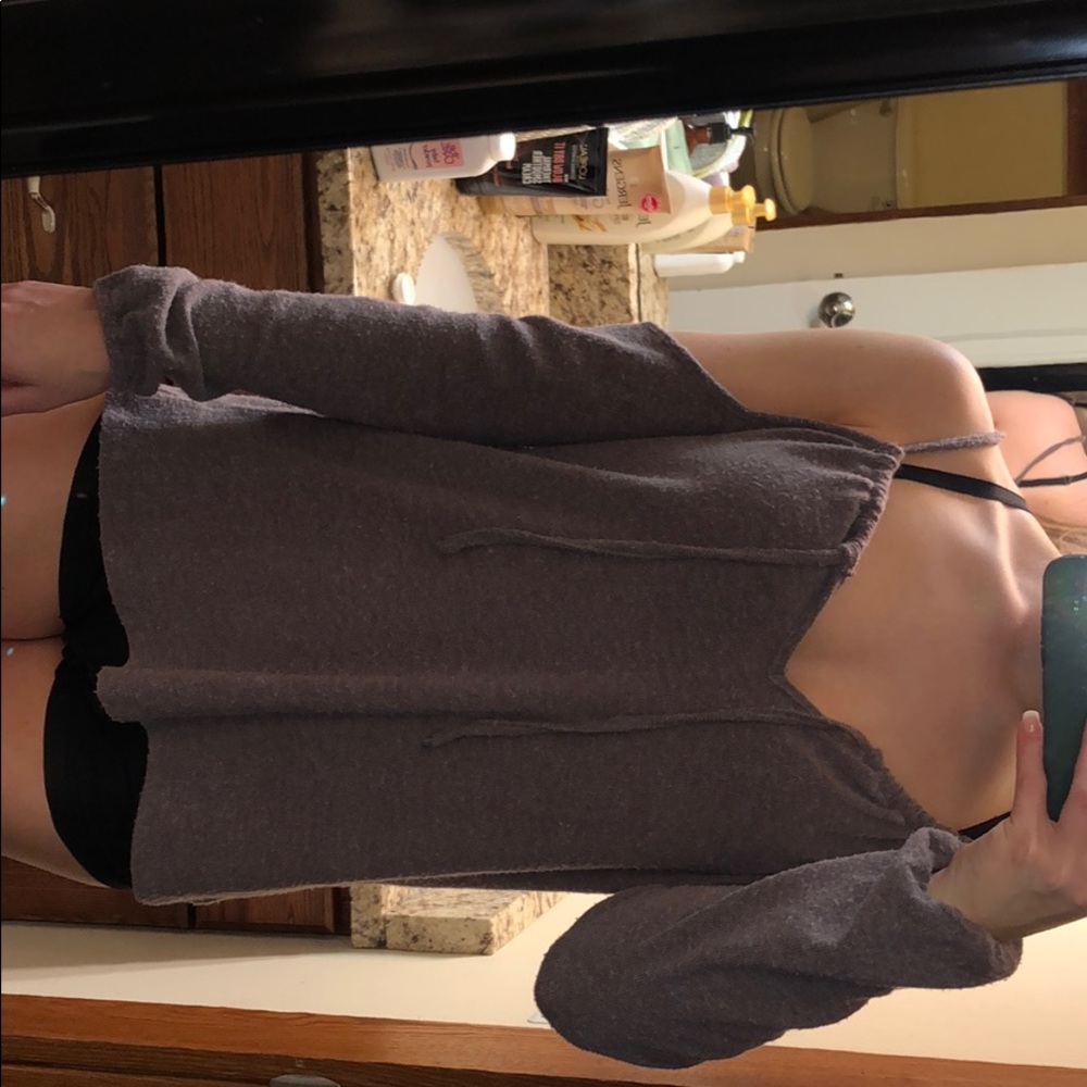 Long Sleeve V-Neck Off the Shoulder Blouse